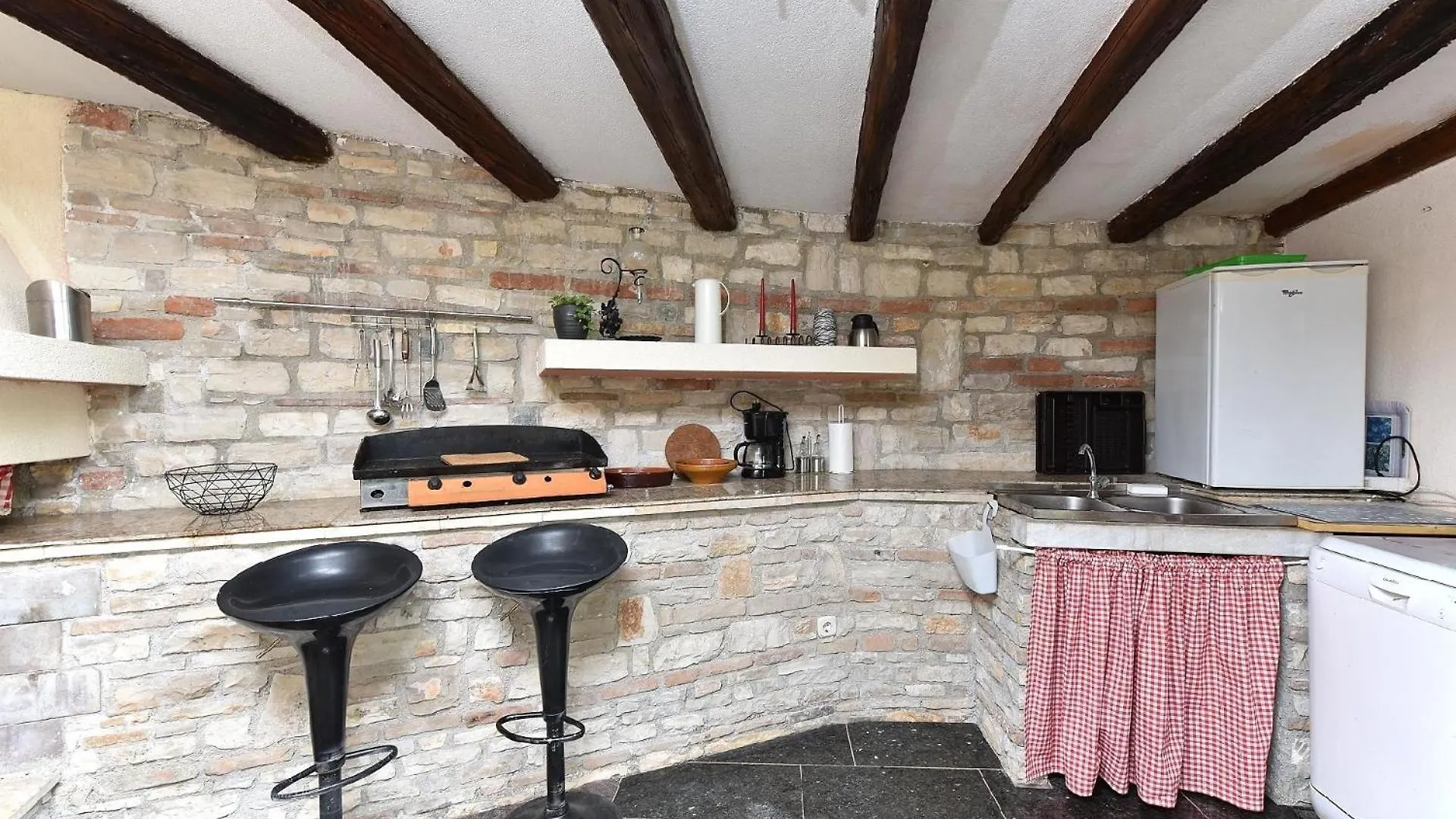 Ferienhaus Mit Privatpool Fuer 6 Personen Ca 120 Qm In Paradiz Bei Vodnjan, Istrien Suedkueste Von Istrien Croatia