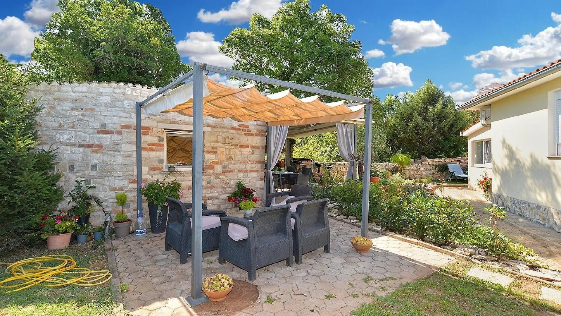 Holiday home Ferienhaus Mit Privatpool Fuer 6 Personen Ca 120 Qm In Paradiz Bei Vodnjan, Istrien Suedkueste Von Istrien